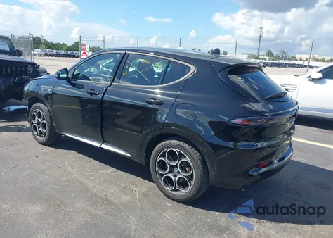 2024 Alfa Romeo Tonale Ti Eawd z USA, uszkodzony, nr VIN ZASPATCW4R3079668
